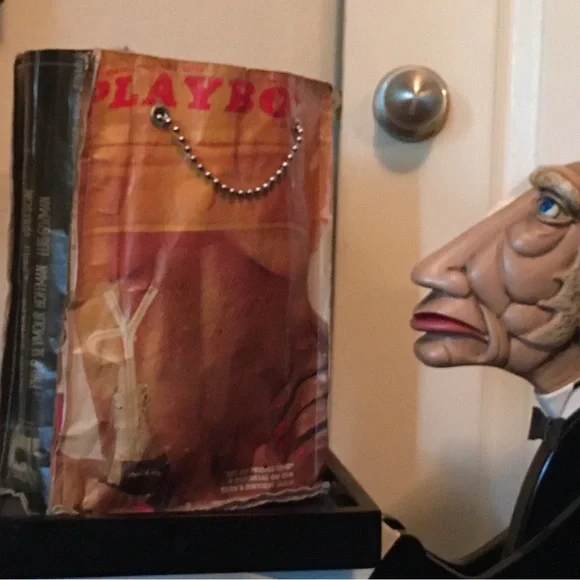 Playboy Red Shoulder Bag - Picture 3 of 7